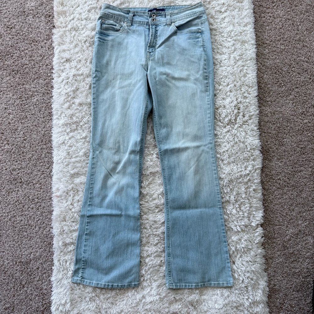 Bandolino Blu Arianna Bootcut Flared Jeans Lightwash Light Blue Size 10